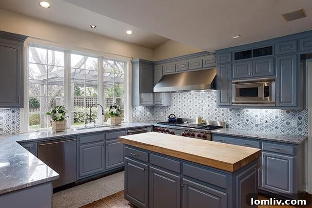 Interior Room View - 5845 Lupton Drive