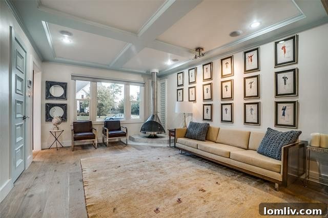 Spacious Living Room in Dallas Rental Home