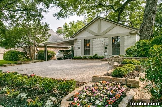 Charming exterior of 2815 Lawtherwood Place in Dallas