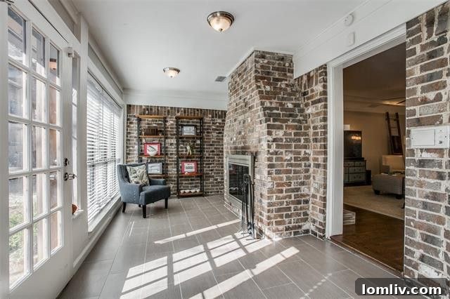 Modern updated kitchen at 2815 Lawtherwood Place