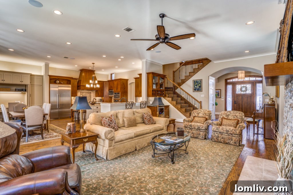 Northern Preston Hollow Craftsman: Flexible Design & Growth Potential on Boca Raton 3 Spacious Living Area 5922 Boca Raton Dallas
