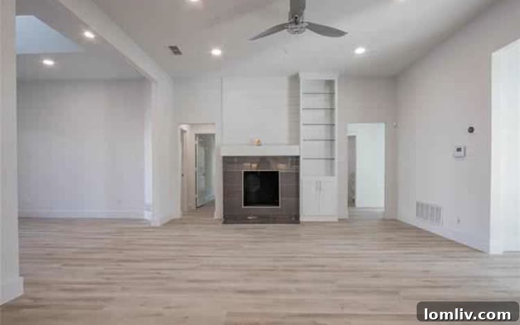Contemporary Designer Kitchen Cabinets in Southlake Luxury Rental