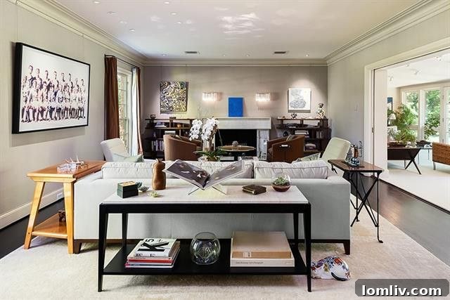 Elegant Entryway and Interior of 5036 Seneca Drive
