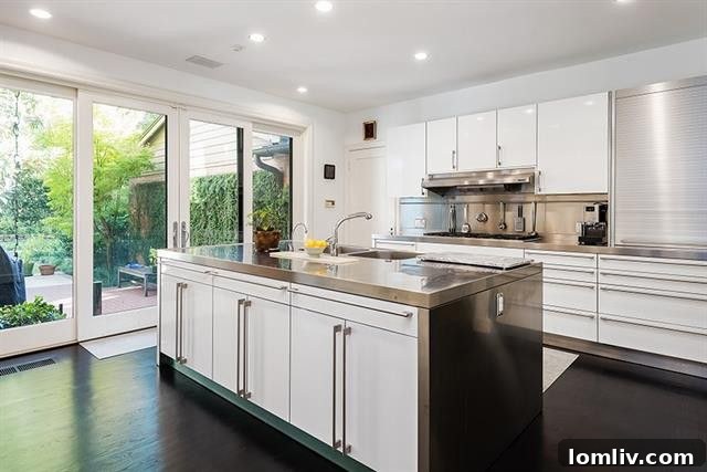 State-of-the-Art Eggersmann Kitchen in Bluffview Estate