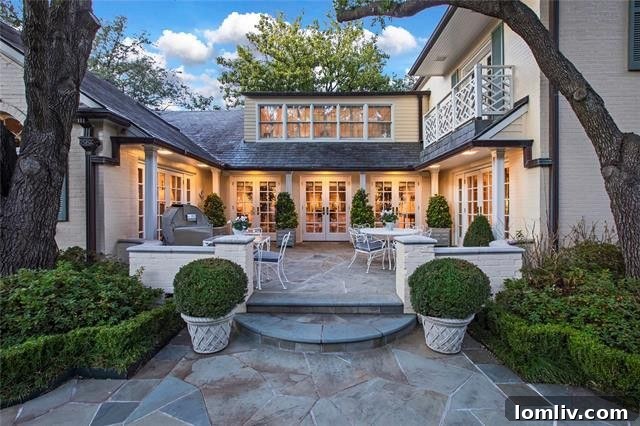 Manicured Backyard and Outdoor Entertainment Area Dallas