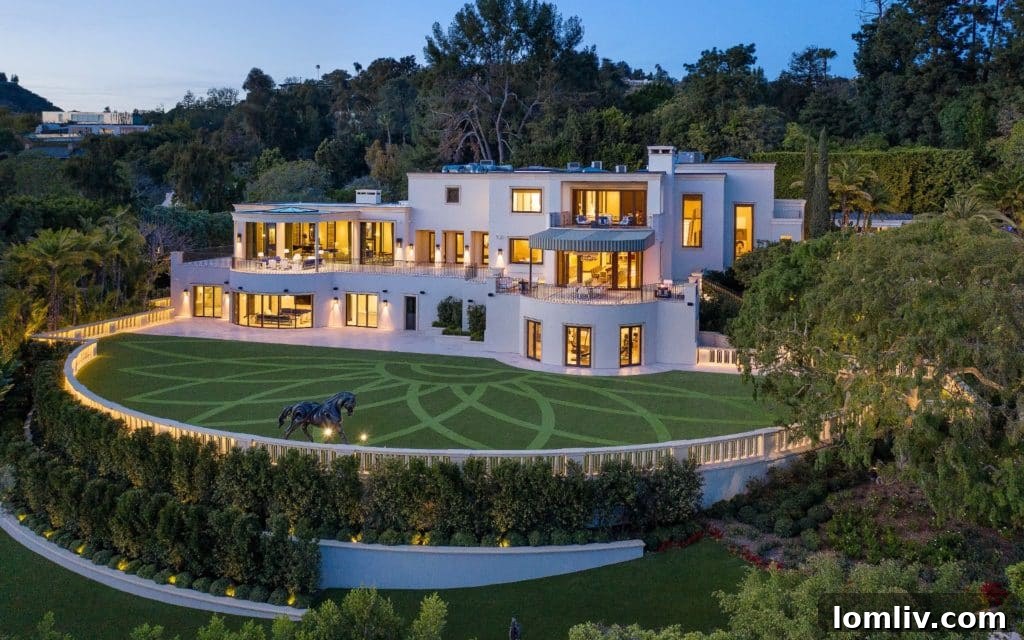 Steve Wynn's Beverly Hills Mansion: The Epitome of Luxurious Isolation 2 Steve-Wynn-Home