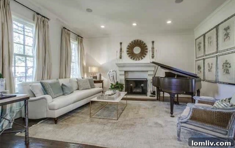 Luxurious Formal Dining Room Designed for Grand Entertaining