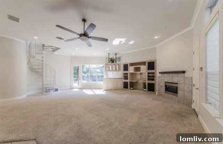 Grand Foyer and Interior - Mira Vista Home