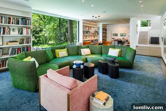 Dallas luxury home on Meadowood Road for sale