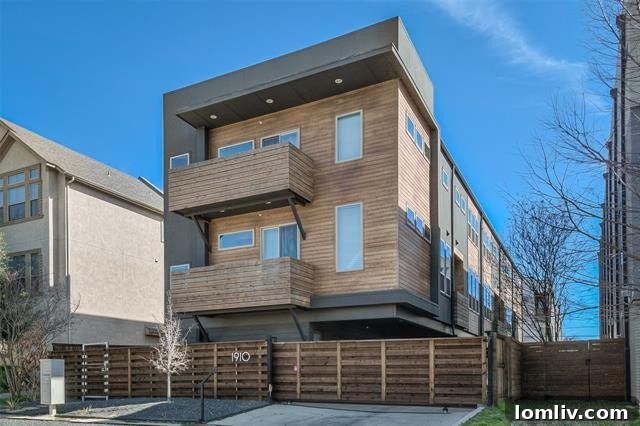 Modern condo exterior at 1910 Euclid Avenue #2