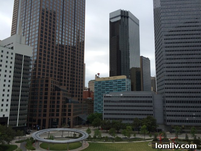 Dallas Brutalist Architecture - Olive and Live Oak
