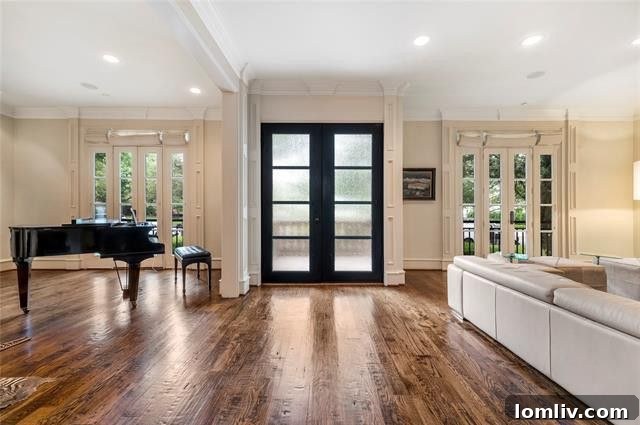 Elegant Exterior of 3632 Normandy Avenue