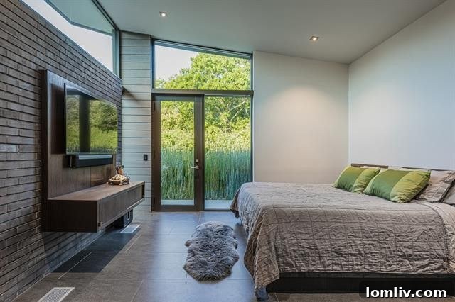 Signature Texas Modern: An AIA Dallas Tour Residence 14 Bright and inviting bedroom with outdoor access