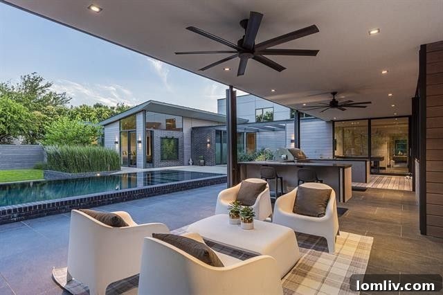 Signature Texas Modern: An AIA Dallas Tour Residence 21 Stunning infinity-edge pool under a clear sky