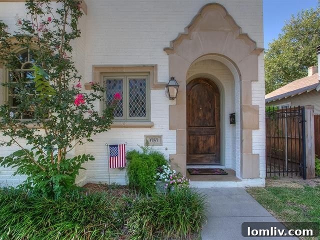 Elegant entrance of the Fort Worth luxury townhouse
