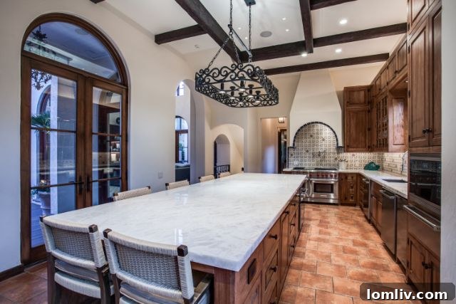 Concierge Auctions and Briggs Freeman Sotheby's Partner for Exclusive Beverly Drive Estate Auction 7 3204 Beverly Drive: Luxurious Living Area