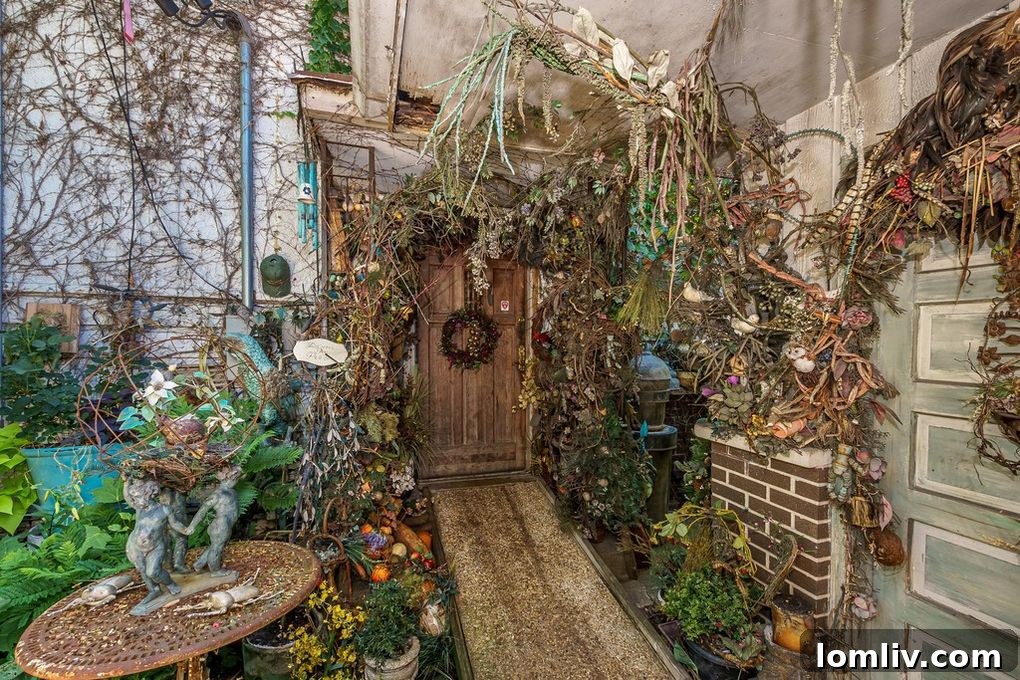 Garden Area with Distinctive Decor in Chicago Property
