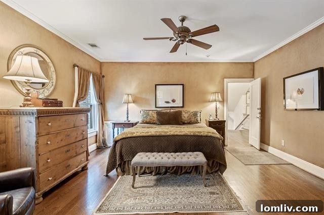 6014 Swiss Avenue home office space