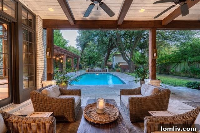 6014 Swiss Avenue covered patio and outdoor living