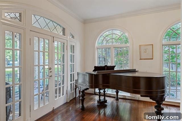 6014 Swiss Avenue music room overlooking front porch