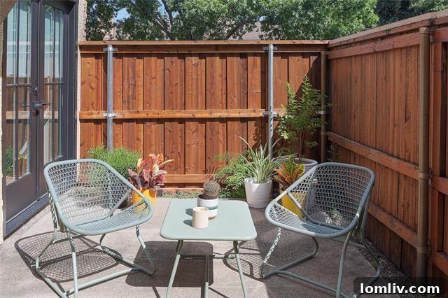 Charming communal garden space in a Dallas condo community