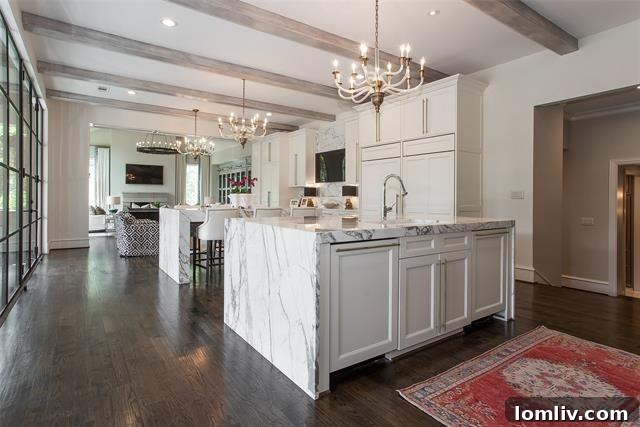 Sophisticated Interior Spaces: Great Room and Modern Amenities