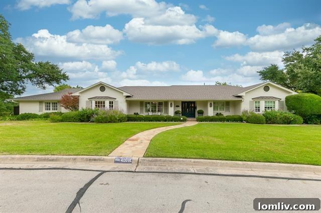 Westcliffe's Hildring Drive ranch-style home exterior