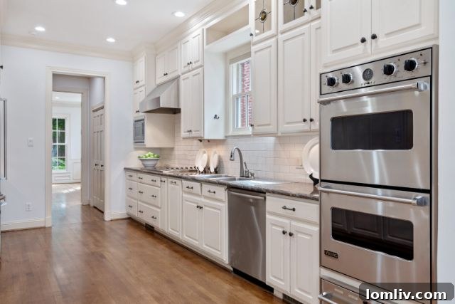 University Park's Finest: A Custom Home Beyond Compare 5 Elegant Dining and Entertaining Space