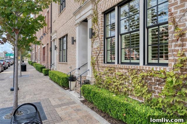 Dallas Farmers Market Home
