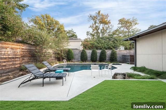 Midcentury Modern Style Meets Urban Convenience 14 Private Backyard Dallas Luxury Lease