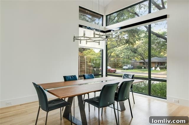 Midcentury Modern Style Meets Urban Convenience 5 Luxury Home for Rent Dallas - Midcentury Modern Interior