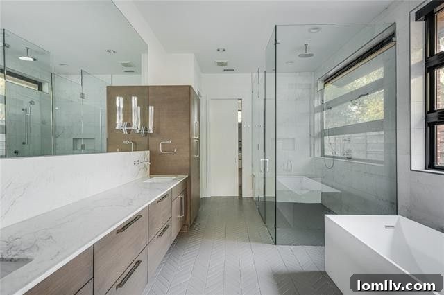 Midcentury Modern Style Meets Urban Convenience 9 Ensuite Bathroom Luxury Rental