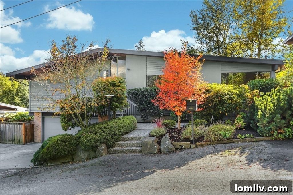 Stunning Mid-Century Modern Home in Lake Forest Park, WA