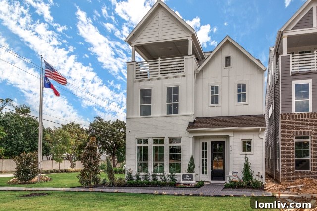 Two and three-story garden homes at Edgewater featuring modern farmhouse design