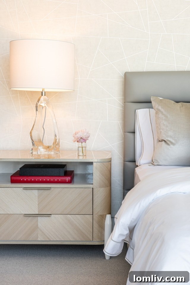 Gonzalo's Glamorous New Dream Model Home at HALL Arts Residences 11 HAR1401_126-SIR
