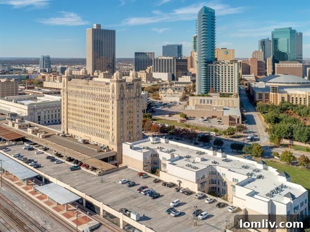 Landmark Loft: Urban Living, Unbeatable Value 2 Fort Worth Texas and Pacific Lofts Exterior