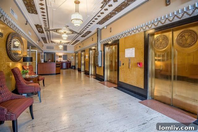 Landmark Loft: Urban Living, Unbeatable Value 3 Texas and Pacific Lofts Lobby