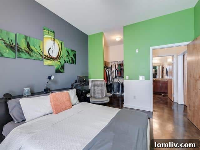 Landmark Loft: Urban Living, Unbeatable Value 9 Modern Bathroom Fort Worth