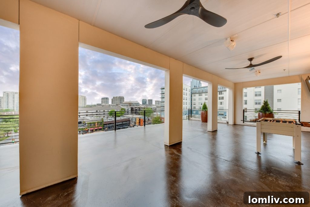 Uptown Dallas commercial property with penthouse for auction