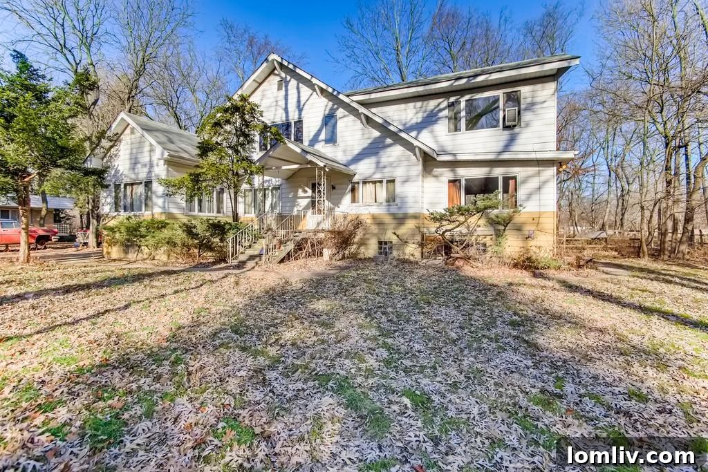 Selling a home? Professional staging and photography are crucial for success.
