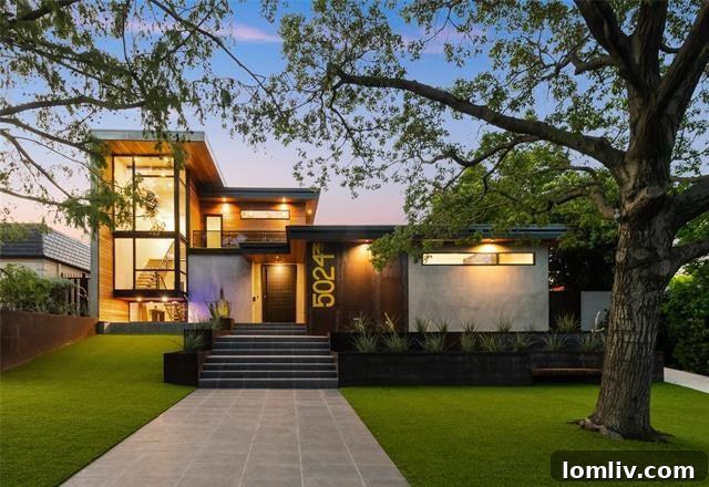Fort Worth Modern Home Exterior