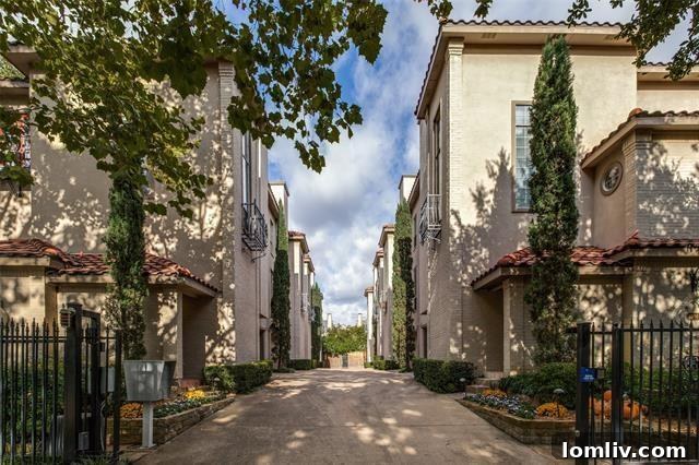 Chic Dallas Condo Near Highland Park - Exterior View