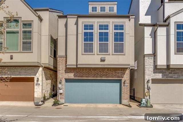 Spacious living area with abundant natural light at 5128 Brickelia Drive