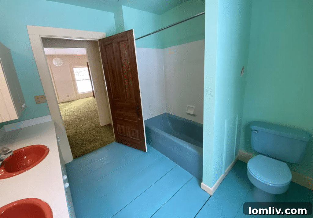 First En-Suite Bathroom