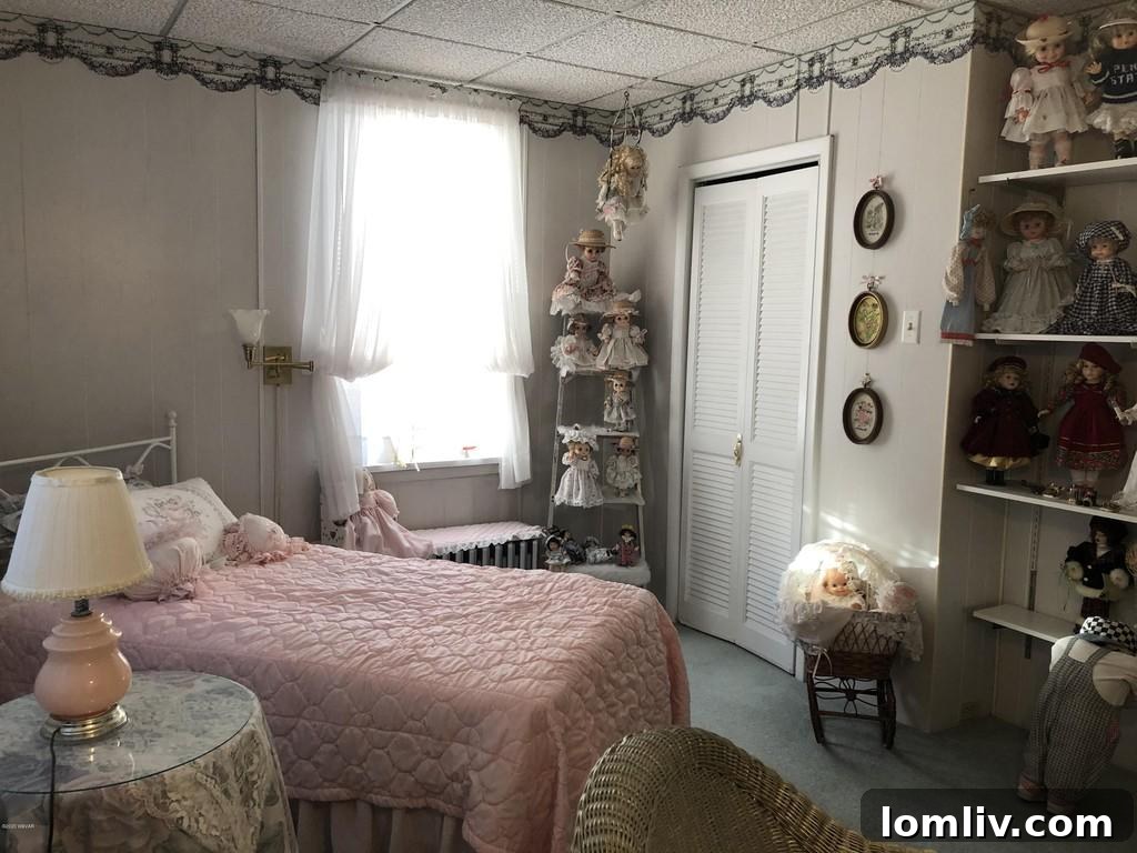 Room Corner with Additional Doll Displays