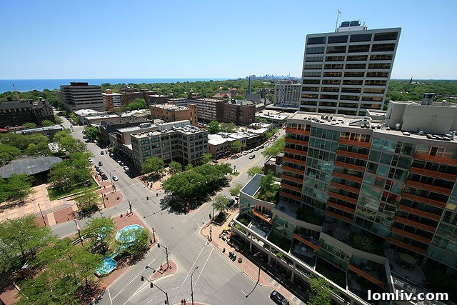 640px-Fountain_Square_Evanston