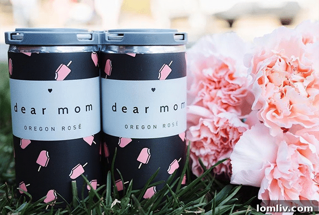 Dear Mom Wine Company's charming wine pack
