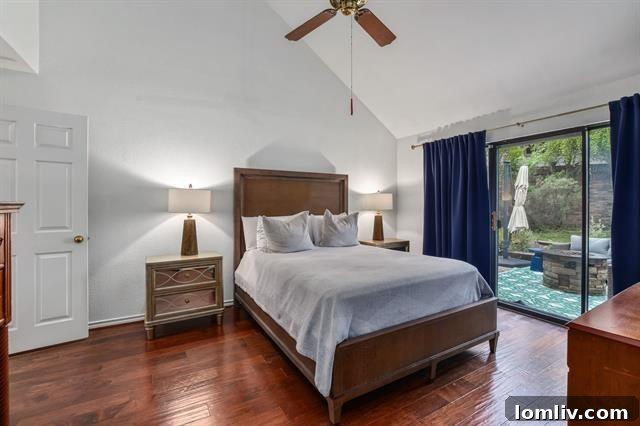 Bright, Bold, and Beautiful: This North Dallas Gem Features Soaring Ceilings, Abundant Light, and Distinctive Architecture 5 Elegant Lucite and Brass Light Fixture in Home Entryway