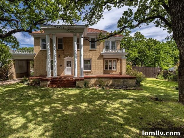 Historic 1924 home on Meadowbrook Drive, Fort Worth