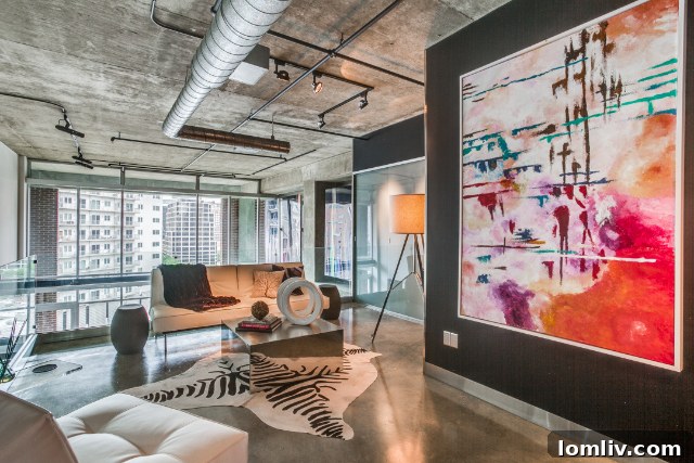 Dallas Lofts: Empire State of Mind, Lone Star Address 14 Luxurious Principal Suite with Dallas City Views